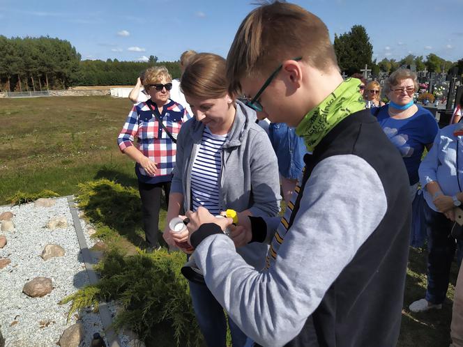 Wycieczka krajoznawcza Muzeum Regionalnego w Siedlcach śladem upamiętnień wojny polsko-bolszewickiej z 1920 roku