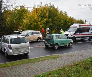 Wypadek w Podzamczu. Zderzyły się trzy auta