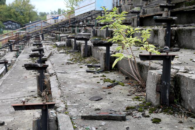 Chcemy wrócić do swojego domu. Stadion Skry odchodzi w zapomnienie, a zawodnicy liczą na powrót