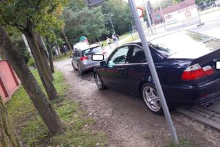 Mistrzowie parkowania w Katowicach zatrzymują się wszędzie