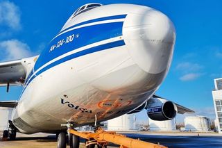 Rosyjski AN-124-100 firmy Volga-Dnepr