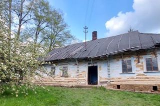 Tak wyglądała zabytkowa, 134-letnia chałupa w Krzyszkowicach