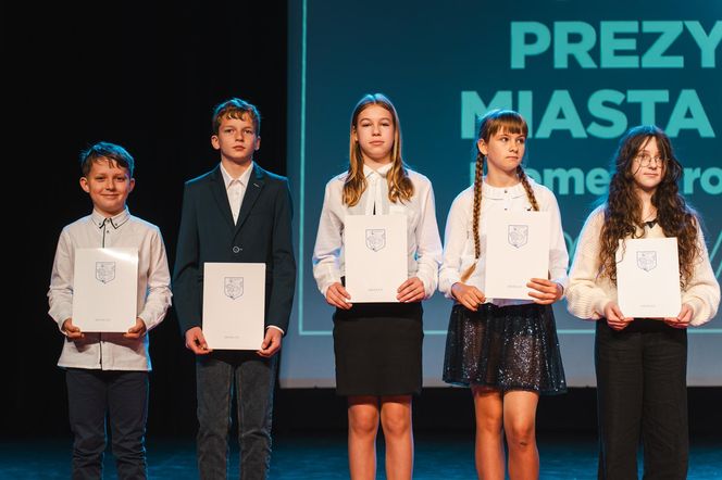 Blisko 700 najzdolniejszych siedleckich uczniów z nagrodami za dokonania w nauce!