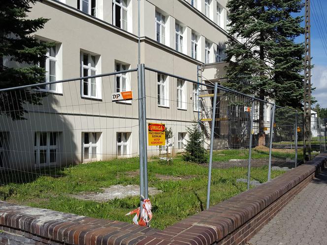 Początek roku szkolnego w ZS nr 4 w Lesznie