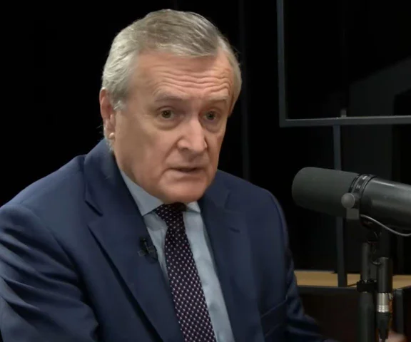 Gliński broni Nawrockiego: Sprawa mieszkania jest zupełnie czysta