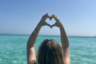 Blanka Świercz z Rolnika wrzuciła ponętne fotki z wakacji. Obok niej tajemniczy mężczyzna. Już go nie ukrywa