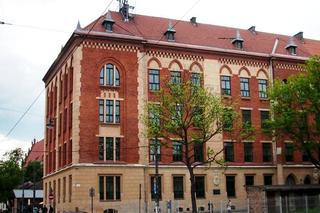 7. VI LO im. Adama Mickiewicza