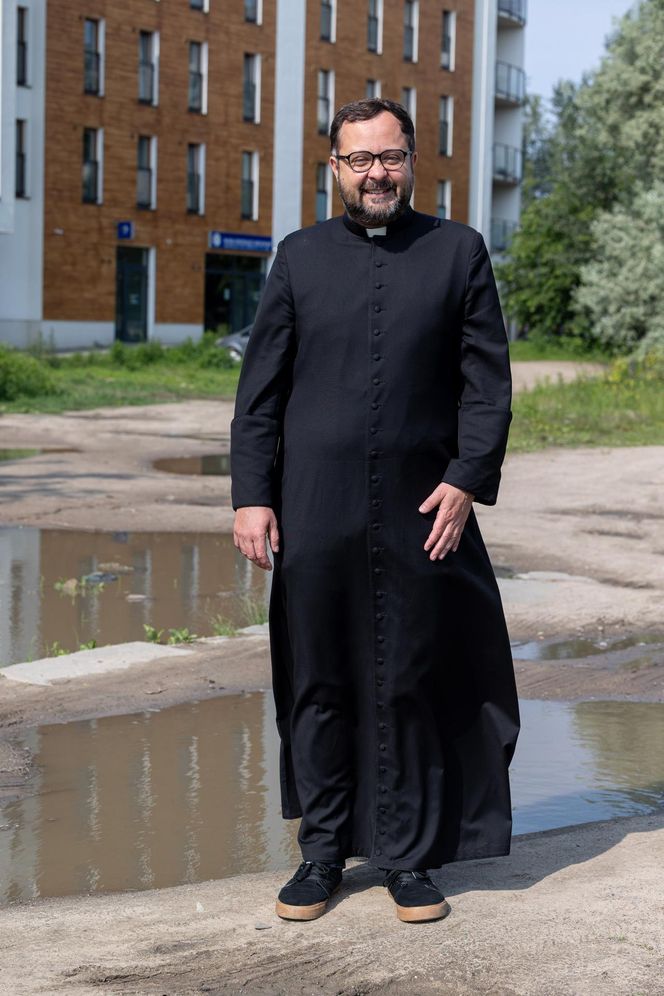 Kaplica pęka w szwach, ksiądz chce ją wykupić. Potrzeba milionów