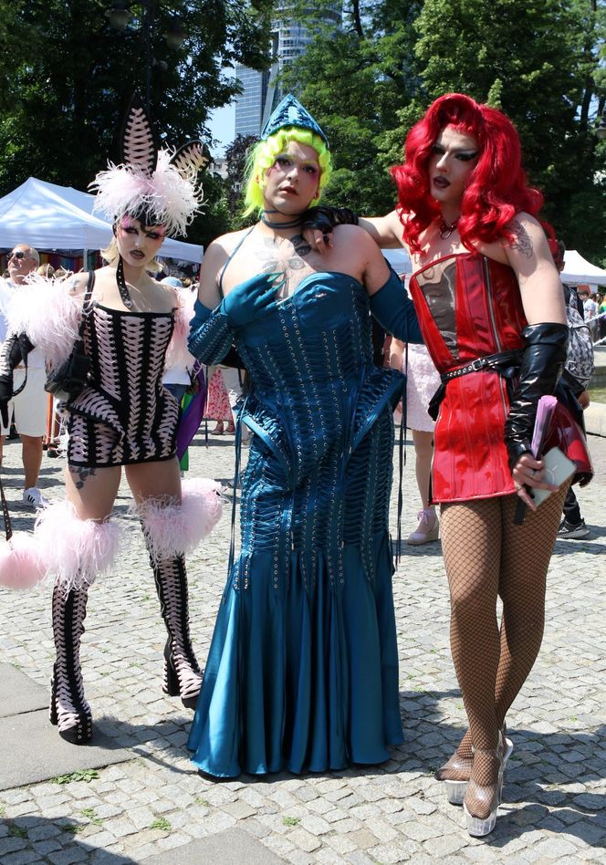 Parada Równości w Warszawie zablokowana. Szokujące sceny!