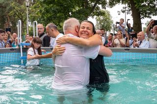 Za nami Kongres Świadków Jehowy. Kolejne osoby przyjęły chrzest