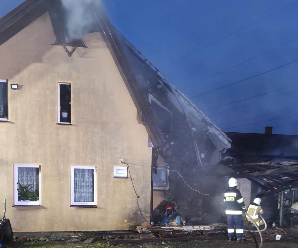 Nocny pożar domu w Bostowie
