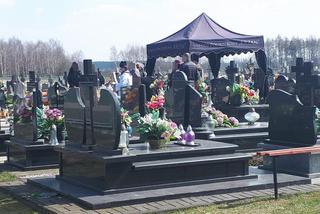 Warszawa: Wielkie ZMIANY w pogrzebach! Ile osób może przyjść?