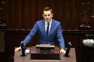 Myrcha złamał ciszę wyborczą? Przeprosiny wiceministra po agitacji w sieci