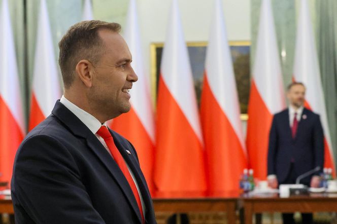 Iskrzy między Donaldem Tuskiem a Karolem Nawrockim