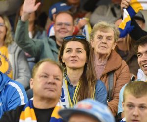 PRES Grupa Deweloperska Toruń - Betard Sparta Wrocław. Zdjęcia kibiców i zawodników z półfinału PGE Ekstraligi na Motoarenie