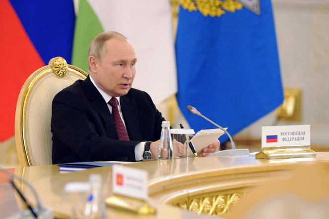 „La Stampa”: Putin przeszedł operację na raka. Zastąpi go sobowtór