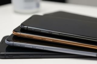 Podatek od smartfonów wraca. Kto naprawdę zapłaci za tę opłatę?