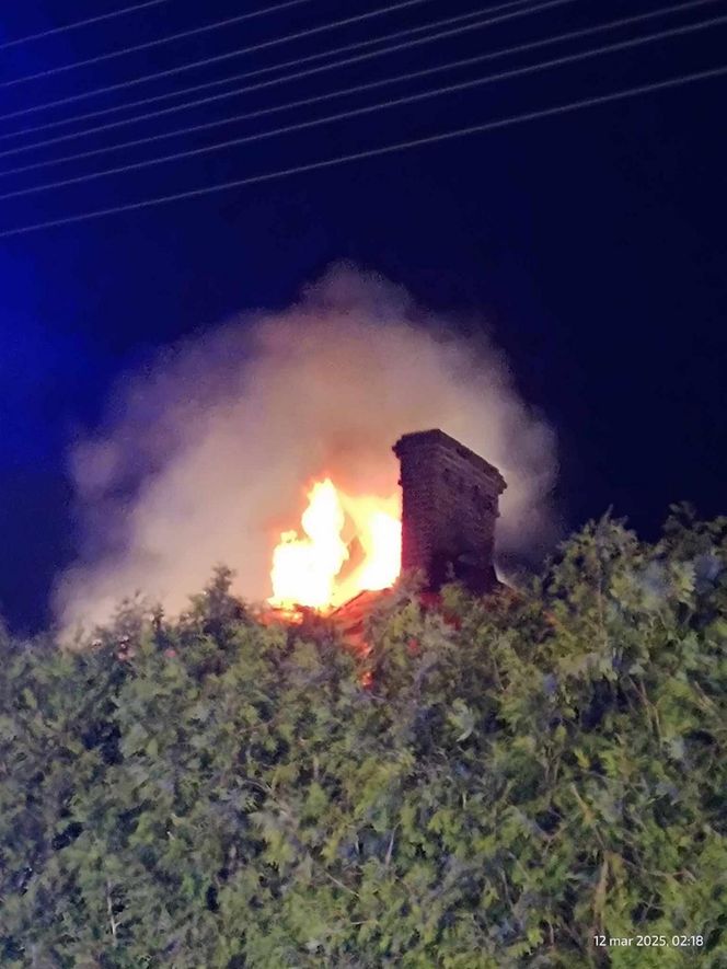 Pożar plebanii w Jaworniku Polskim