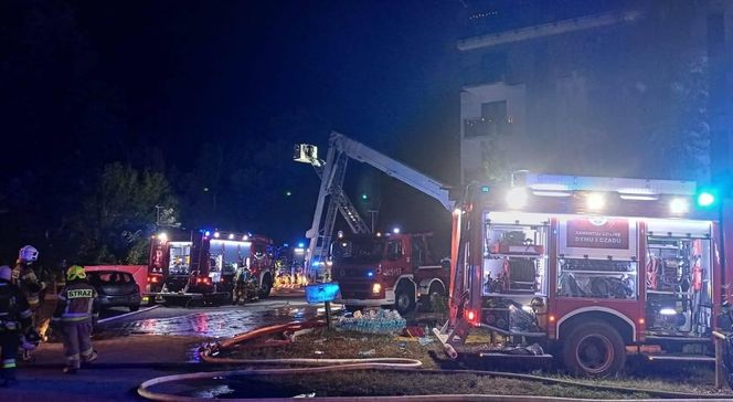 Pożar przy ul. Krańcowej w Poznaniu. Strażacy: "To była trudna noc" [ZDJĘCIA]