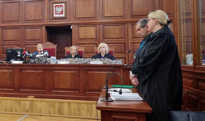 "Krwawy Tulipan" skazany. Morderca nie pojawił się w sądzie 