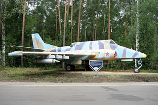 Ił-102 - zapomniany rywal Su-25. Dlaczego potomek legendarnego Ił-2 musiał przegrać?