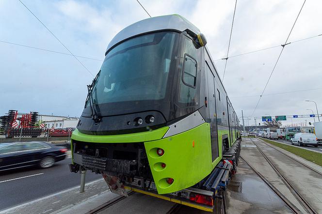 Łącznie z Bursy do Olsztyna trafi 12 tramwajów