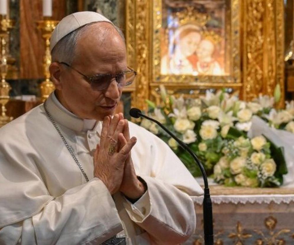 Papież Leon XIV odwiedził grob Franciszka! Wzruszająca modlitwa