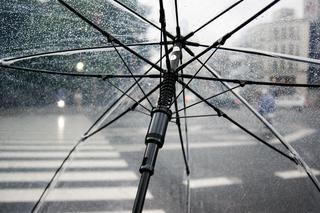 Mazowsze: IMGW ostrzega przed intensywnym deszczem. Jak będzie w centrum? 