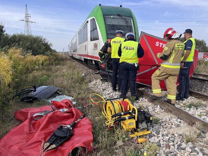 Śmiertelny wypadek na przejeździe kolejowym w Stoku Lackim