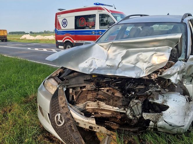 Wypadek niedaleko Gostynia. Kobieta zasnęła za kółkiem