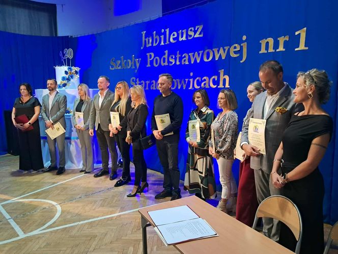 Szkoła Podstawowa nr 1 w Starachowicach ma już 120 lat. Zobaczcie zdjęcia z uroczystości