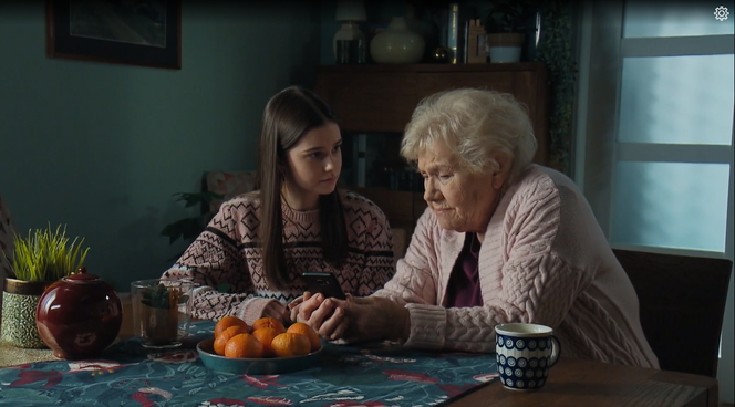 M jak miłość odc. 1664. Barbara (Teresa Lipowska), Basia (Karina Woźniak)	