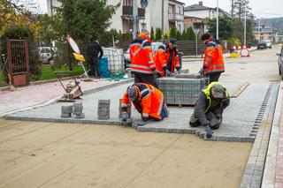 Najpóźniej w połowie grudnia zakończy się budowa jednej z osiedlowych ulic w Borowiczkach