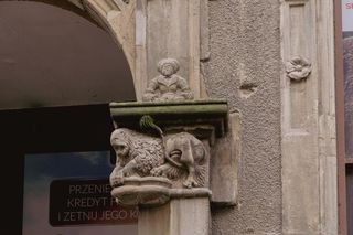 Renesansowy portal w bloku w Świdnicy
