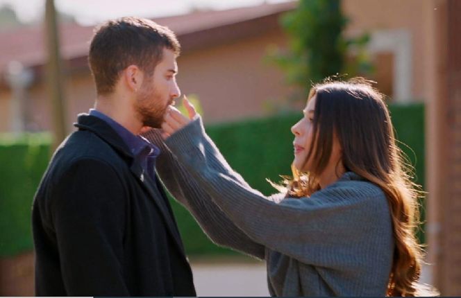 Miłość i nadzieja, odcinek 323. Cihan, Zeynep