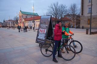 Rowerzyści i rolkarze razem! Referendalna Masa Krytyczna