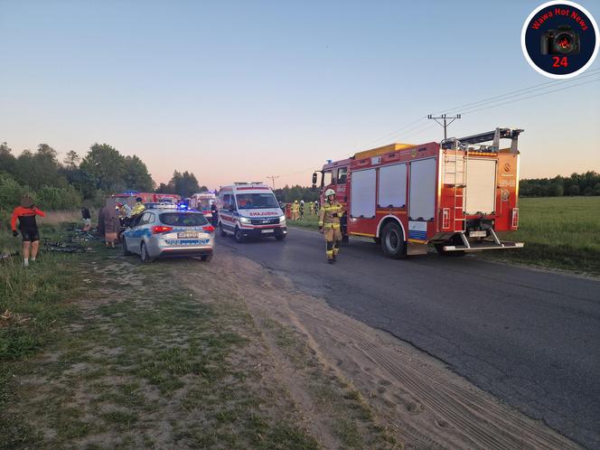 Auto wjechało w 14 kolarzy. Drogowa masakra pod Piasecznem 