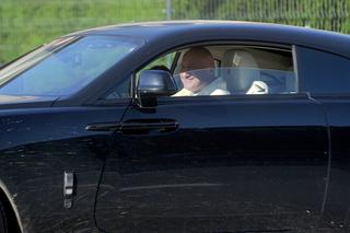 Najman i Babić w Rolls-Royce w centrum Warszawy