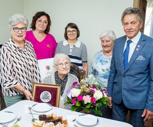Sekret długowieczności? Hart ducha! Pani Maria dołączyła do grona stulatków