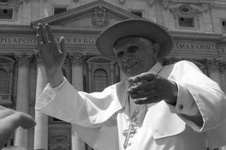 Watykan. Nie żyje emerytowany papież Benedykt XVI. Miał 95 lat