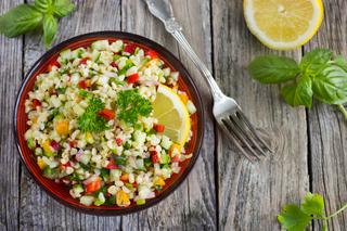 Papryka z kaszą bulgur na zimno z menu beszamel.pl DIETETYCZNIE