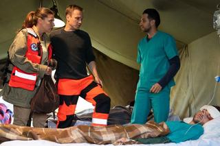 Na dobre i na złe odc. 856. Tadek (Marcin Urbanke), Michał (Mateusz Janicki), Olena (Tetiana Malkova) 