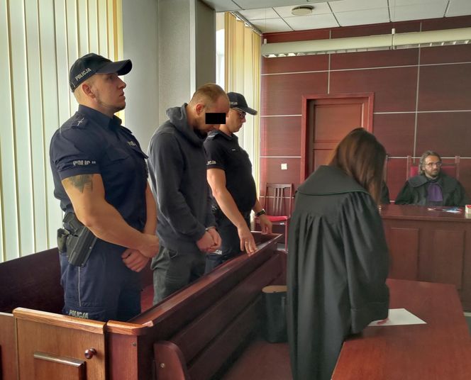 30 lat za zamordowanie Karoliny