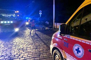 Nocna akcja w centrum Wrocławia. Rozebrana i pijana kobieta postawiła służby na nogi