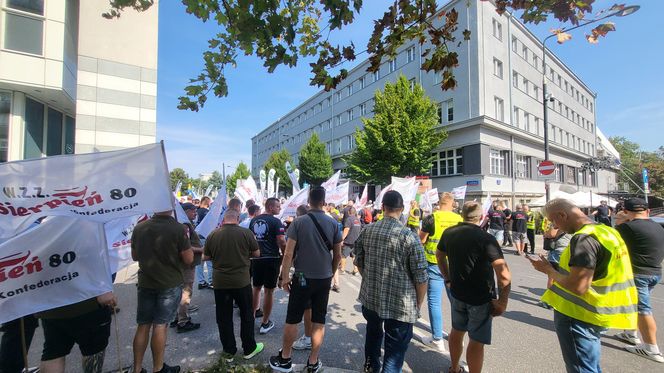 Pikieta górników i hutników w Warszawie (28.08.2025)