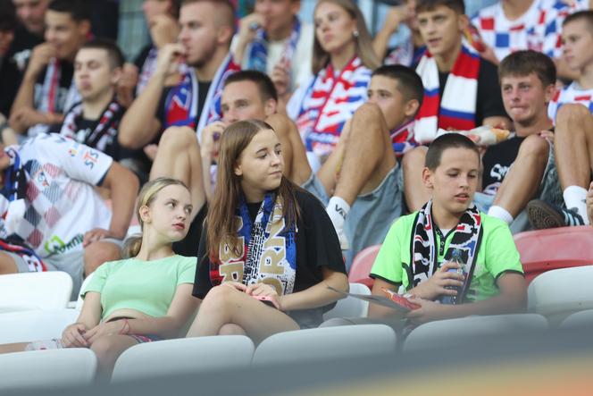 Górnik Zabrze zmierzył się z Rakowem Częstochowa. Kibice na trybunach dopisali