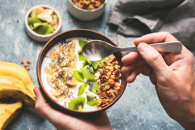 Dlaczego warto jeść smoothie bowl?