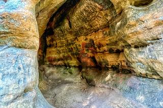 Skałki Piekło pod Niekłaniem to jedna z turystycznych atrakcji w Świętokrzyskiem