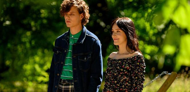 Barwy szczęścia, odcinek 2156: Kacper (Jakub Szlachetka), Madzia (Natalia Sierzputowska)