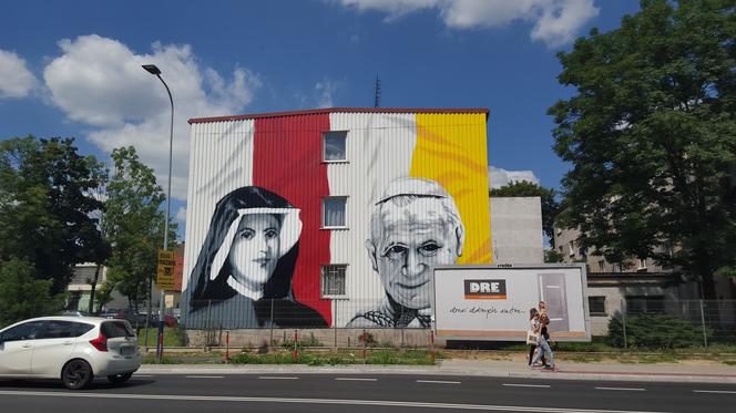 Nowy mural na budynku szpitala Jana Pawła II. Jak Wam się podoba? [ZDJĘCIA]